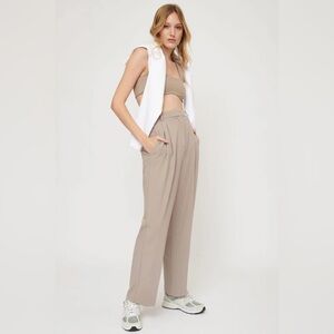 Dynamite High Rise Pleated Pants